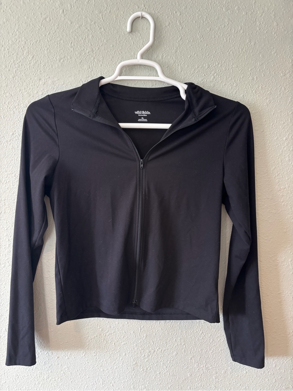 wild fable Black Zip-Up Long Sleeve Pullover